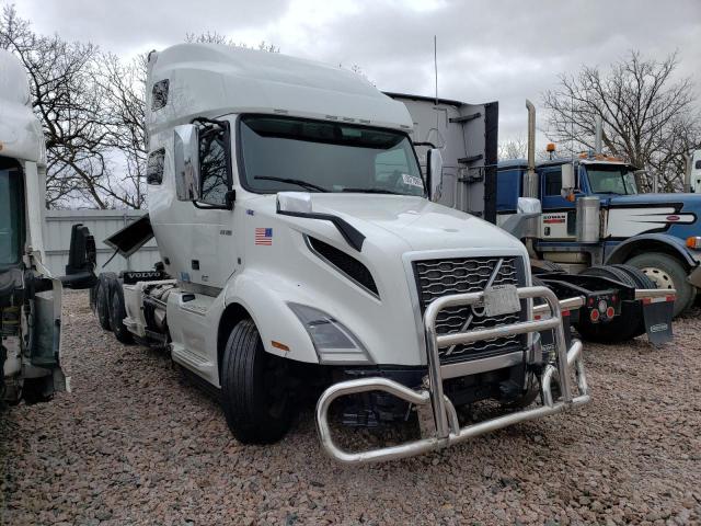 2022 VOLVO VNL — VIN 4V4NC9EH5NN303841